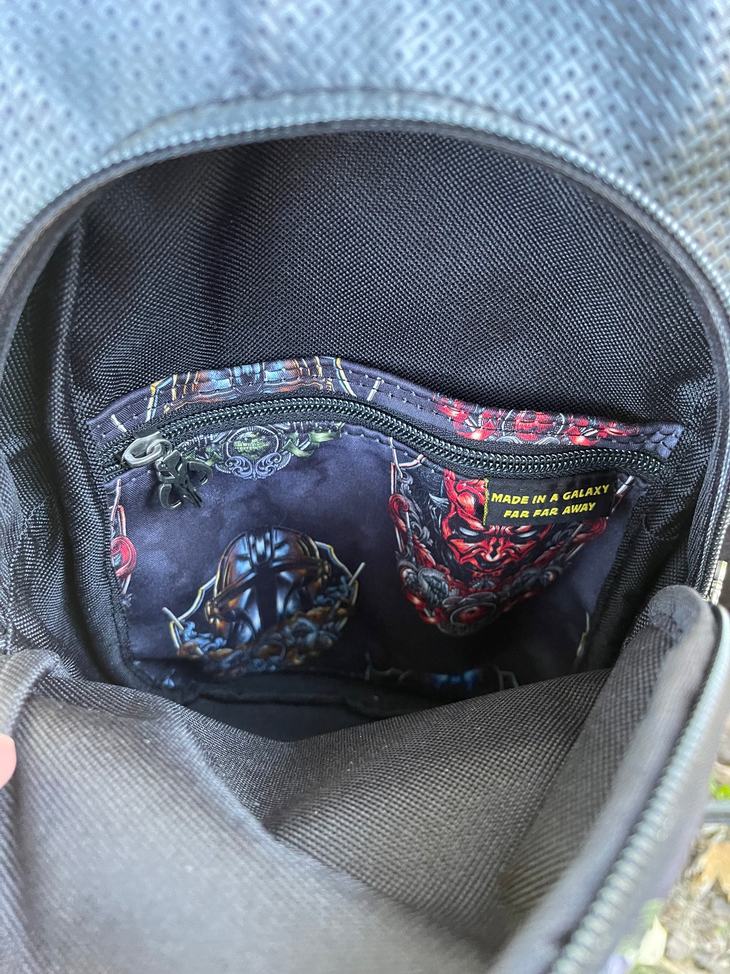 Mandalorian / Din Djarin Sling Bag